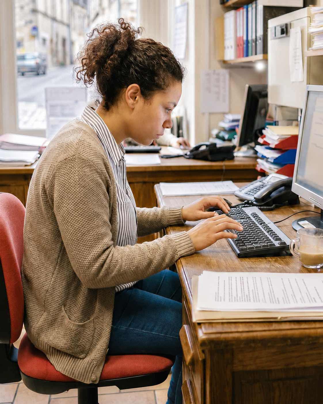 Posture statique sur une chaise de bureau